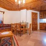 Liya Boutique & Apartment