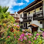 Apartment Liya Boutique &