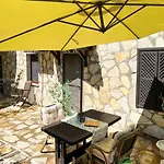 Liya Boutique & Apartment