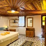 Liya Boutique & Akyaka (Mugla)