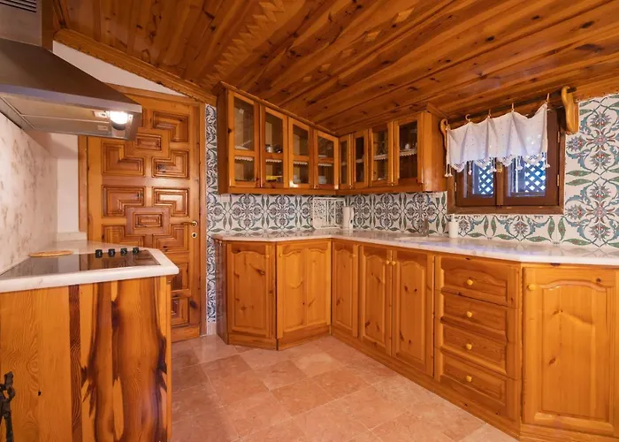 Liya Boutique & Apartman Akyaka