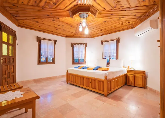 Liya Boutique & * Akyaka (Mugla)