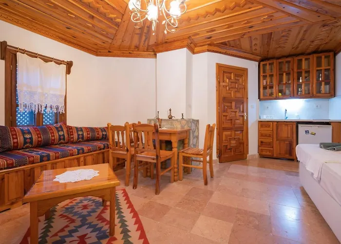 Liya Boutique & Lejlighed