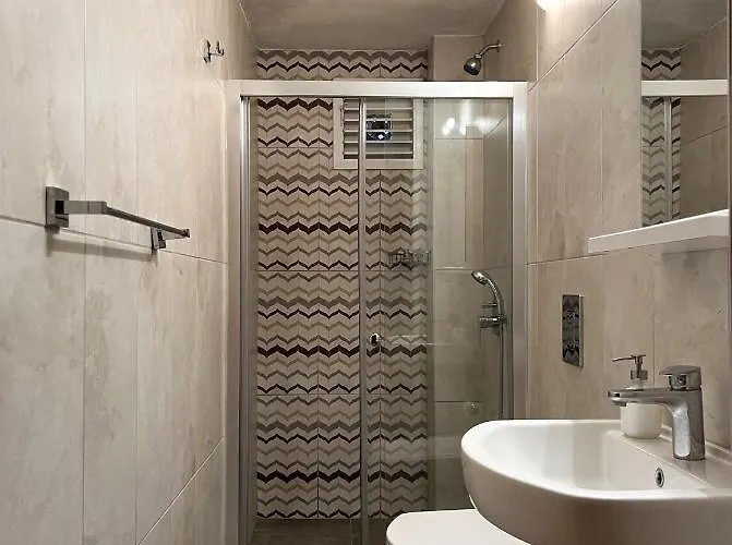 Liya Boutique & Apartment *