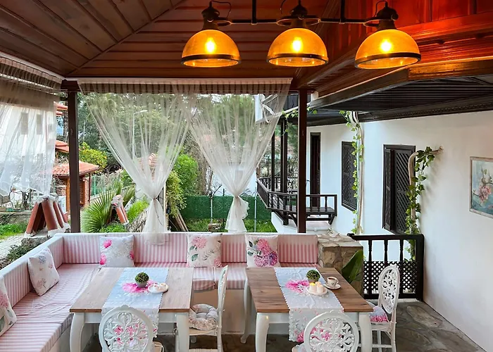 Apartment Liya Boutique & *